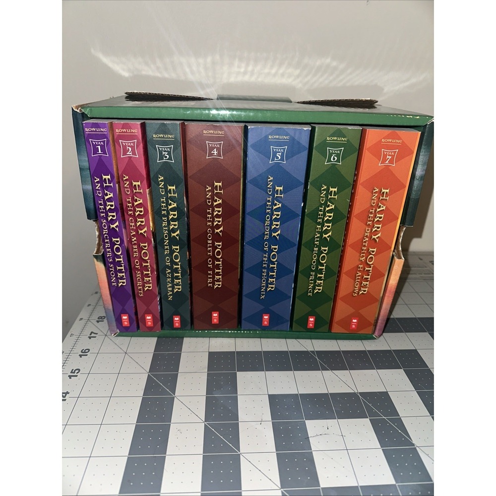 HARRY POTTER: The Complete Series Box Set Books 1-7 ~ Case Paperbacks ~ Lot of 7